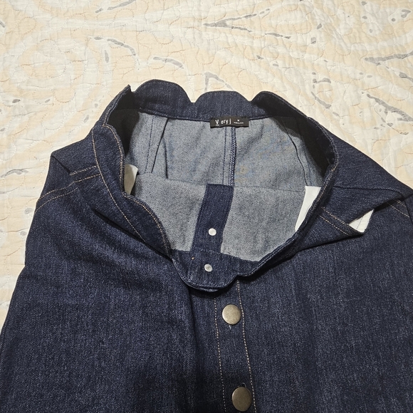Very J Blue Denim Button Down Skirt Women’s Size Medium - Picture 5 of 8